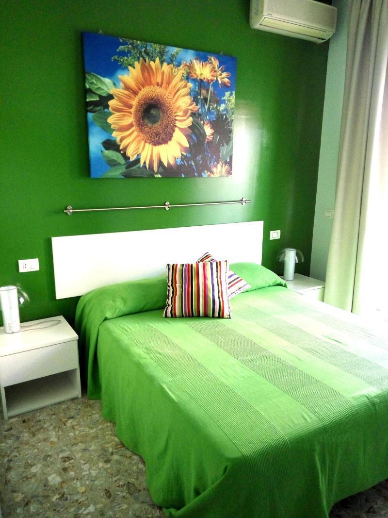 קטאניה Michelangelo Rooms מראה חיצוני תמונה