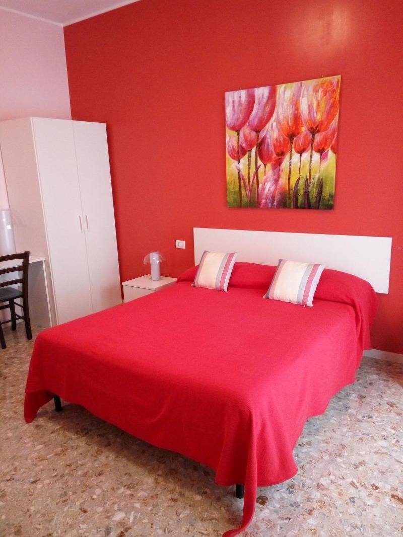 קטאניה Michelangelo Rooms מראה חיצוני תמונה