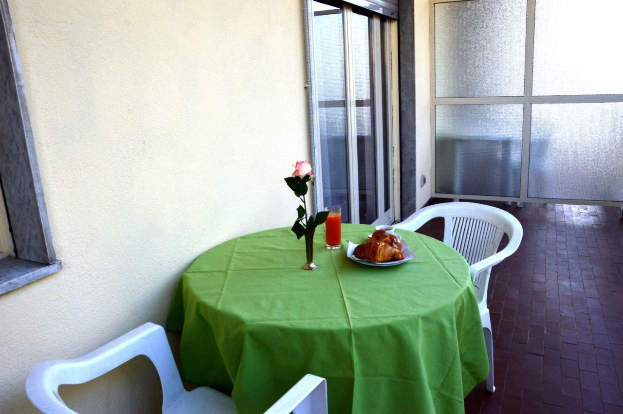 קטאניה Michelangelo Rooms מראה חיצוני תמונה