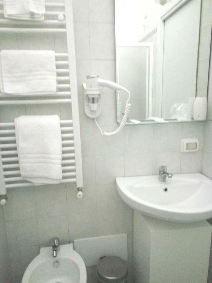 קטאניה Michelangelo Rooms מראה חיצוני תמונה