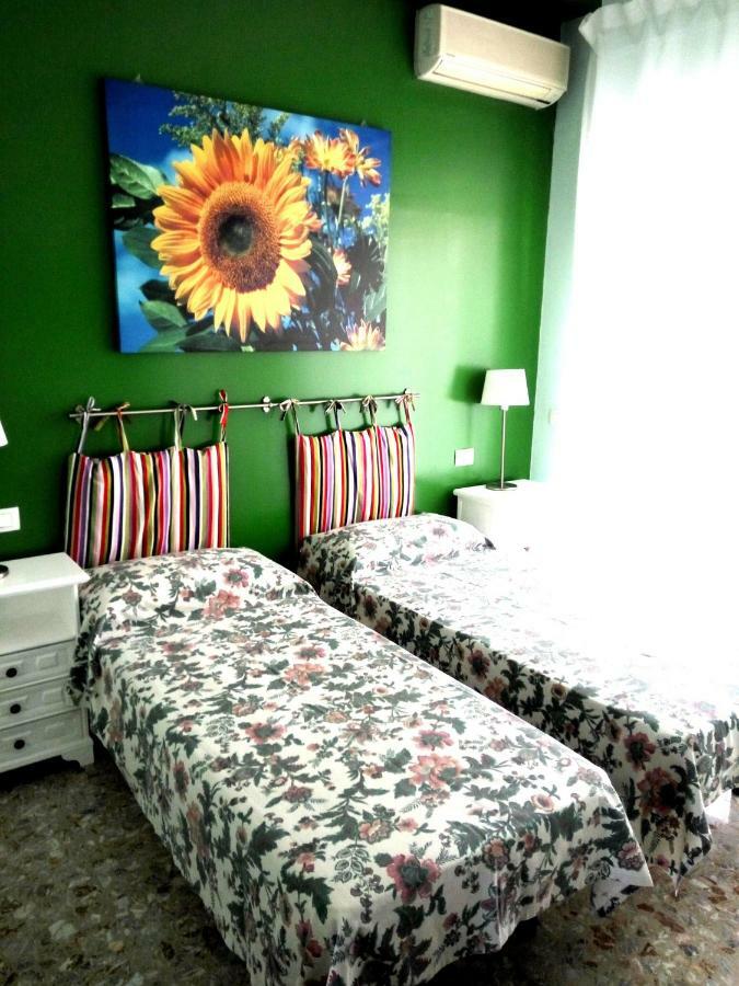 קטאניה Michelangelo Rooms מראה חיצוני תמונה