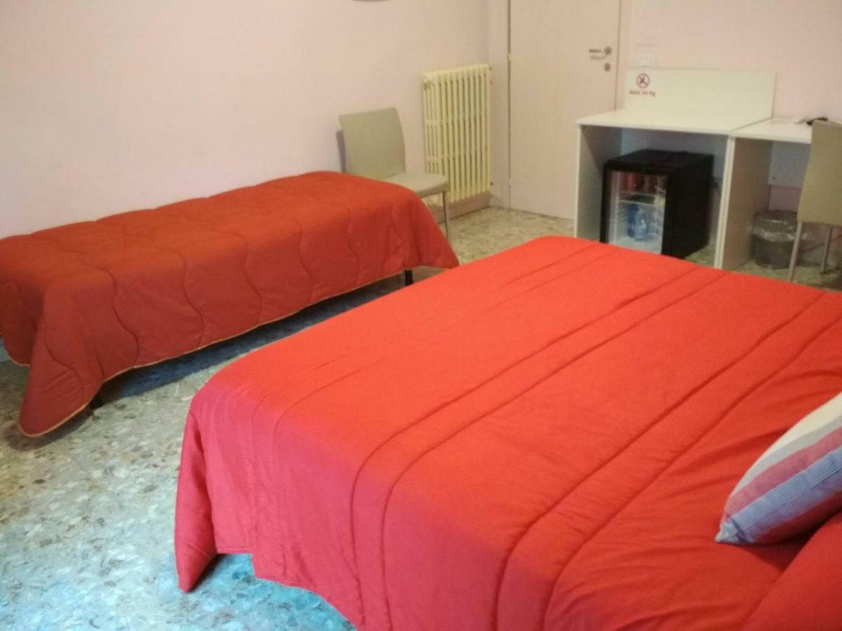 קטאניה Michelangelo Rooms מראה חיצוני תמונה